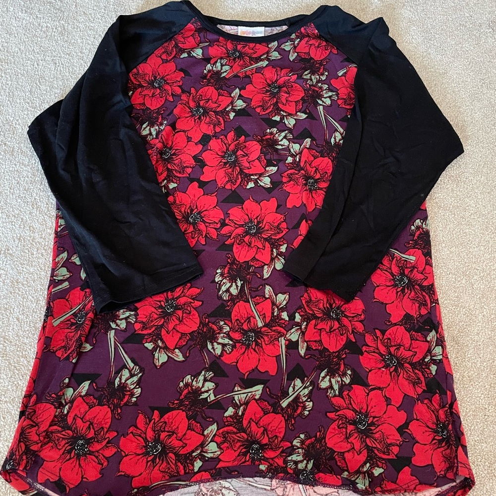 Lularoe Randy baseball tee